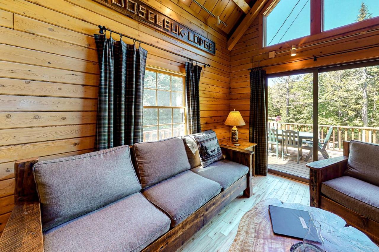 Mooseleuk Lodge The Highlands Esterno foto